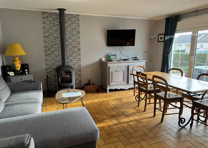 Le Rivage, Maison Avec Jardin Proche De La Saint-Aubin-Sur-Mer (Calvados)